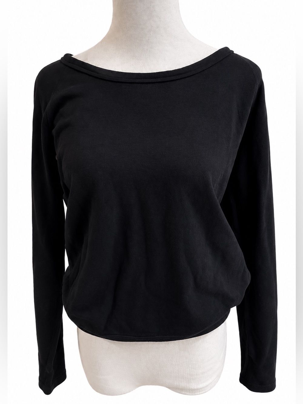 James Perse women’s soft, black crewneck sweatshirt, size 3 large